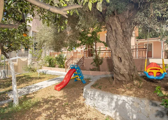 Gaia The House *