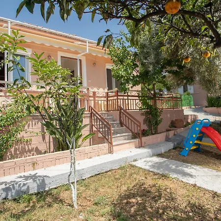Gaia The House Holiday home Nydri (Lefkada)